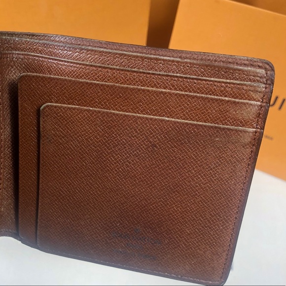 ❌SOLD❌✨Authentic Louis Vuitton Wallet - Picture 8 of 16